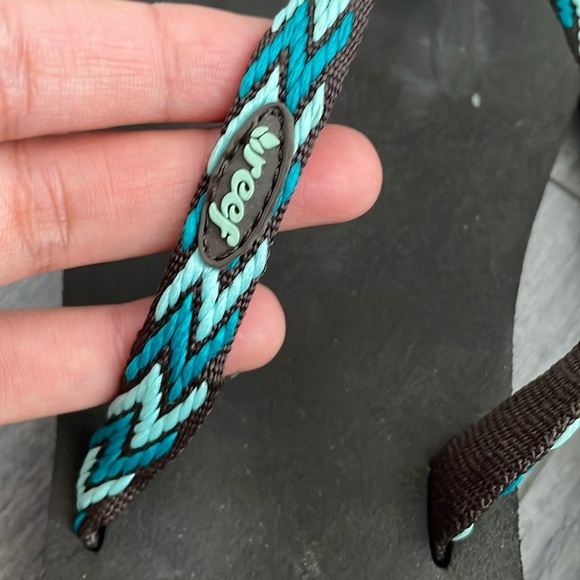 Reef Brown and Teal Flip Flops with Coral Accents size 10 - Picture 3 of 9